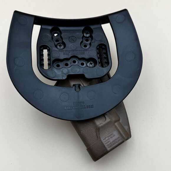 Blackhawk CQC Concealment Holster For Beretta 92/96 Polymer Construction Right - Picture 3 of 7